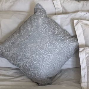 Ralph Lauren suite Paisley Embroidered Pillow Covers (set 2)